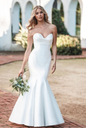 fit-and-flare-wedding-dresses-at-sarah-louise-bridal (18)