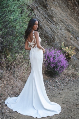 fit-and-flare-wedding-dresses-at-sarah-louise-bridal (19)