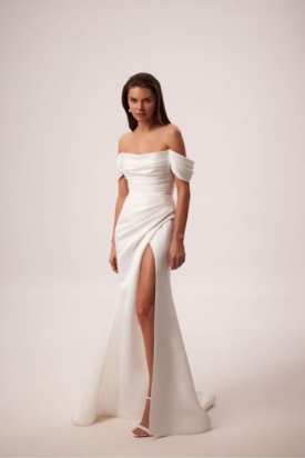 fit-and-flare-wedding-dresses-at-sarah-louise-bridal (21)