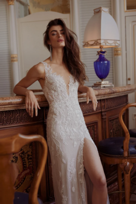 fit-and-flare-wedding-dresses-at-sarah-louise-bridal (21)